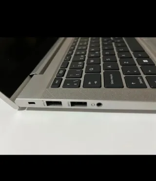 HP EliteBook 840 G8 Plata