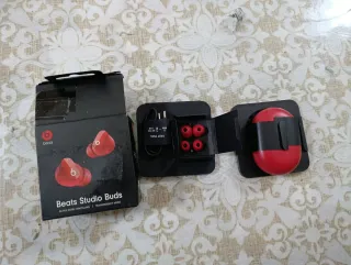 Beats Studio Buds Cuffiette Bluetooth Rosse