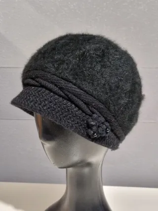 Berretto con angora e interno in ecopelliccia