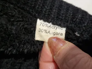 Berretto con angora e interno in ecopelliccia