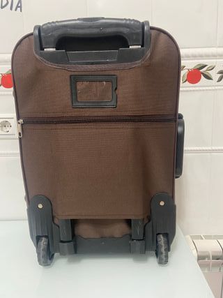 OFERTÓN!! MALETA DE VIAJE CON RUEDAS "JILIDA" 30L