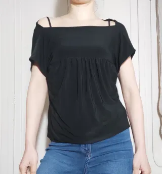 Vestido mini cuello barco / Convertible a camiseta