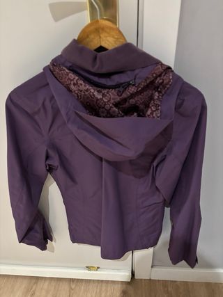 Cortavientos Quechua Mujer Morado