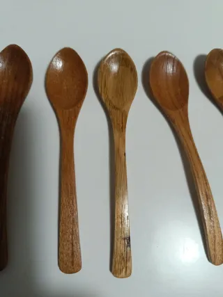 Cucchiaini di legno per dessert