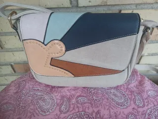 Especial regalos.Bolso bandolera