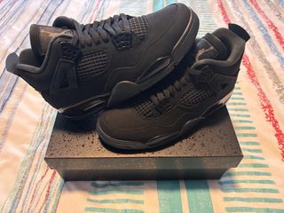 Air Jordan 4 Black Cat