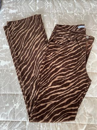 Pantalones Animal Print Individual