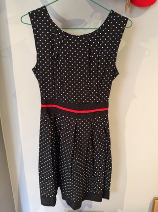 Vestido vintage lunares blanco y negro