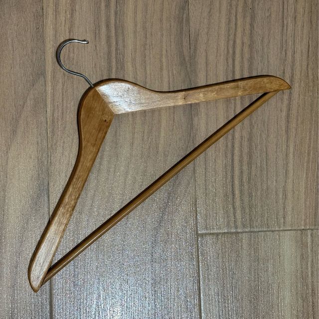 23 PERCHAS DE MADERA