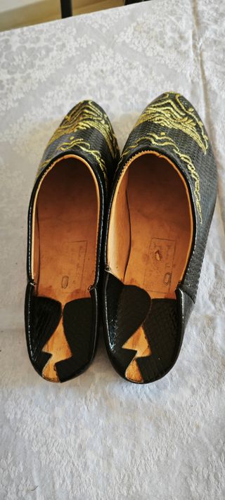 Babouche artigianali in pelle ricamate