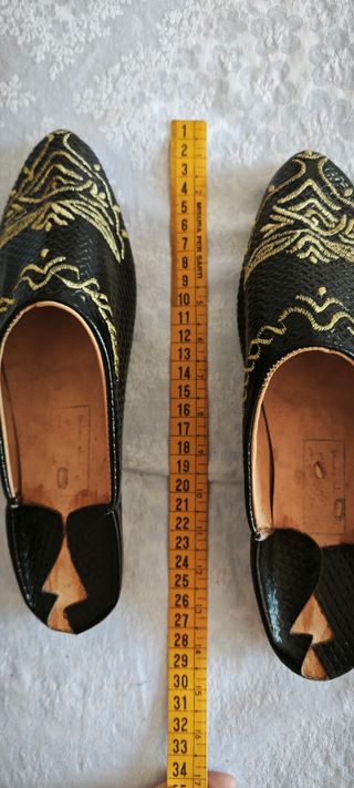 Babouche artigianali in pelle ricamate