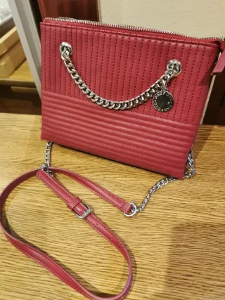 Bolso Parfois color Burdeos 23x18cm