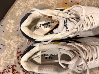 Zapatillas Jhayber Blancas y Amarillas Talla 39