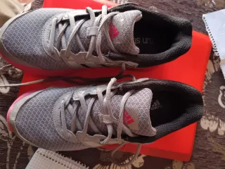 Deportivas Adidas Gris y Rosa