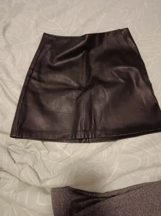 Falda polipiel M Pull&Bear
