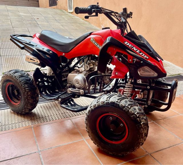 Quad 125cc con mando y arranque eléctrico