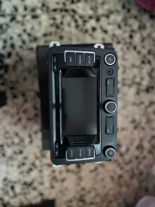 Pantalla Coche Golf 6