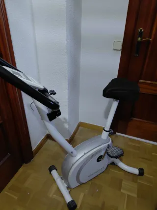 Bicicleta Estática Fitness