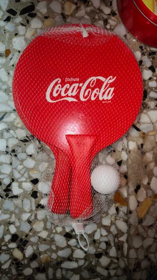 Raquetas Coca-Cola con Pelota