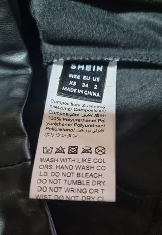 Falda pantalón polipiel negra