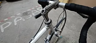 Bicicleta de carretera Alan