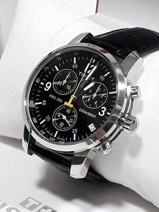 Reloj Tissot Cronógrafo Negro/amarillo