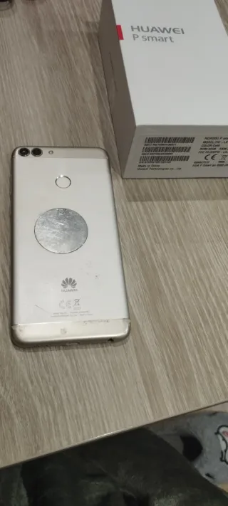 Telefono Huawei P Smart 32GB Argento/Bianco