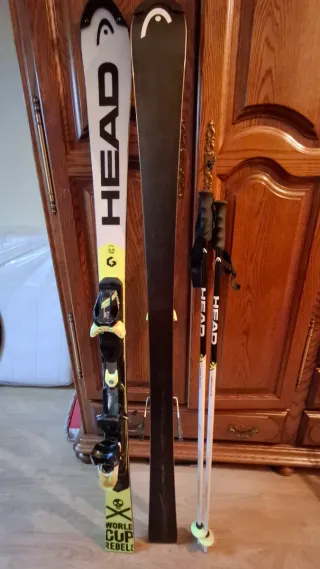 Lote Skis Head WorldCup 144cm + Botas Talla 25