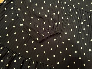 Vestido lunares negro Stradivarius