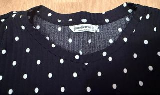 Vestido lunares negro Stradivarius