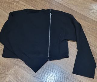 Conjunto falda y chaqueta negra