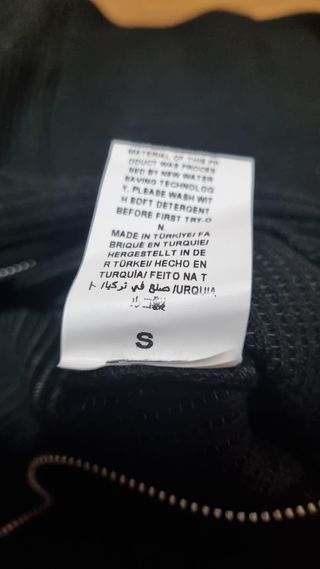 Conjunto falda y chaqueta negra