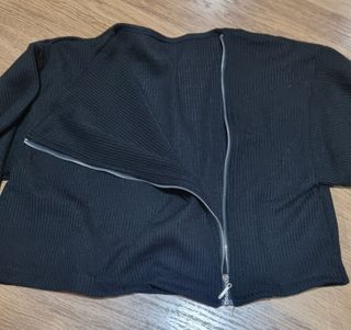 Conjunto falda y chaqueta negra