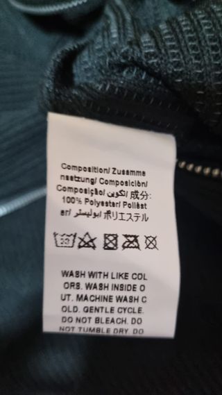 Conjunto falda y chaqueta negra