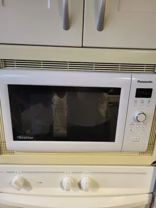 Microondas Panasonic con grill