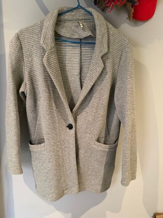 Chaqueta americana punto gris