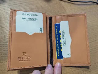 Billetera Petusco Beige Cuero (Nueva)