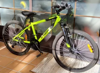 Bicicleta niños MTB 24 pulgadas. Amarillo.