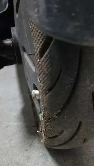 Patinete Eléctrico y Casco ( NUEVO)