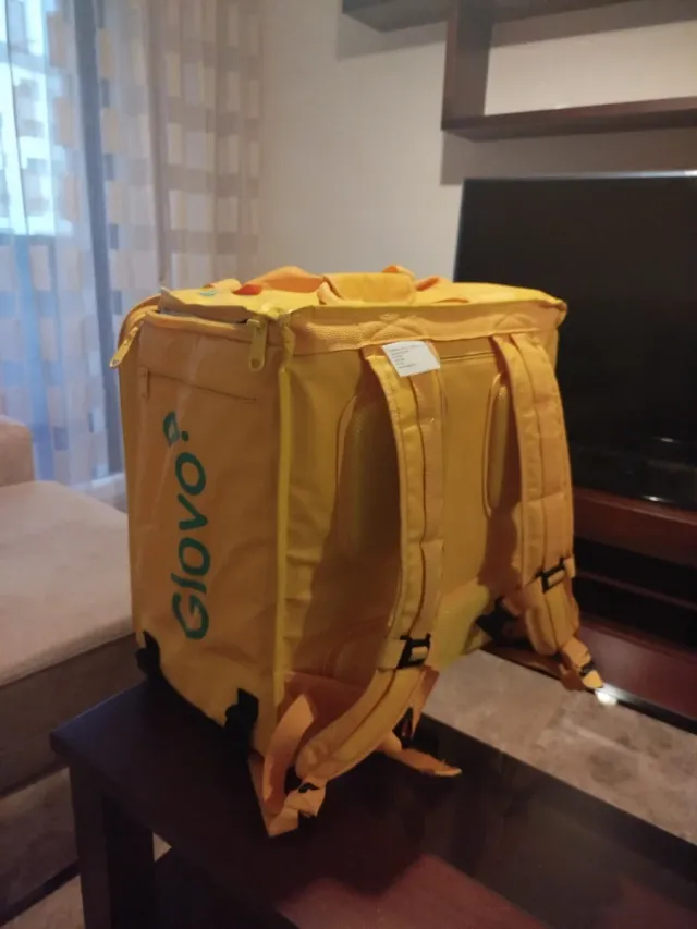 Mochila Glovo y Epi's Originales - Amarillo