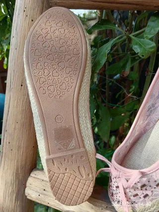 Bailarinas de encaje rosa y beige