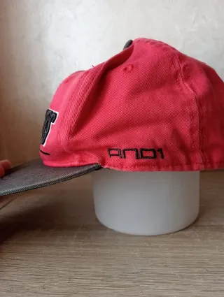 Lotto 4 cappellini sportivi vintage