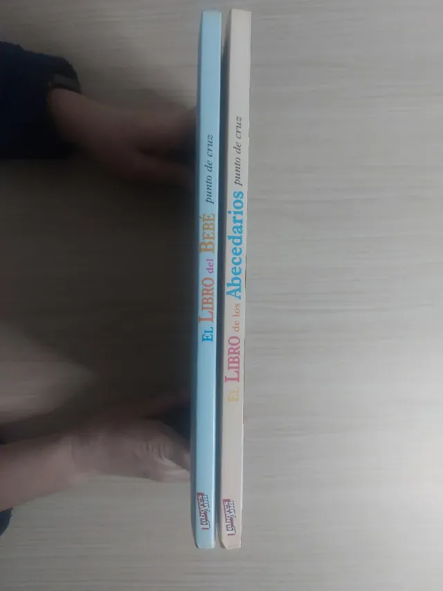 Libros de punto de cruz