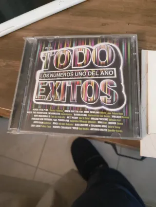 CD TODO EXITOS LOS NUMEROS UNO DEL AÑO
