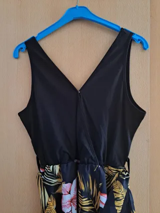 Vestido estampado floral talla S