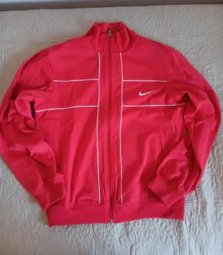 Chaqueta Nike Roja Talla S
