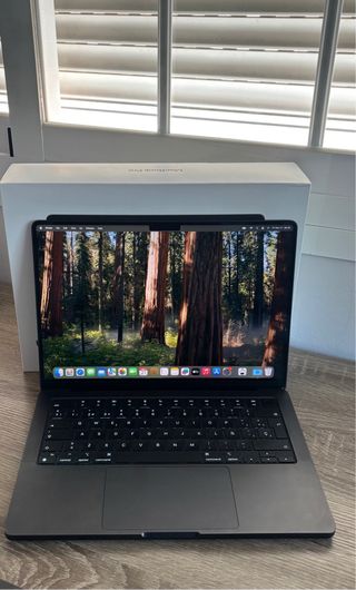 MacBook Pro M4 14’