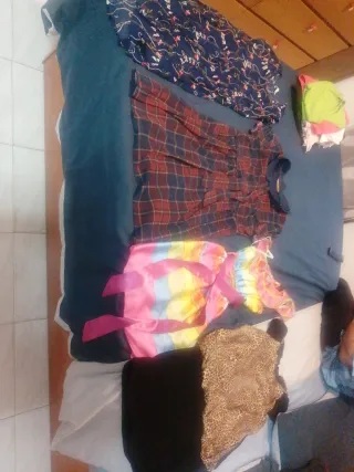 Lote 5 vestidos de niña