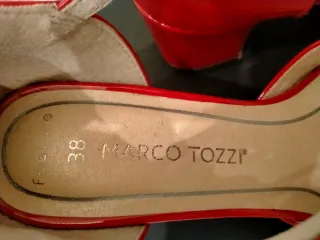 Zapatos Marco Tozzi charol tacón medio