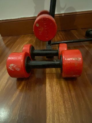 Set di manubri con supporto metallico